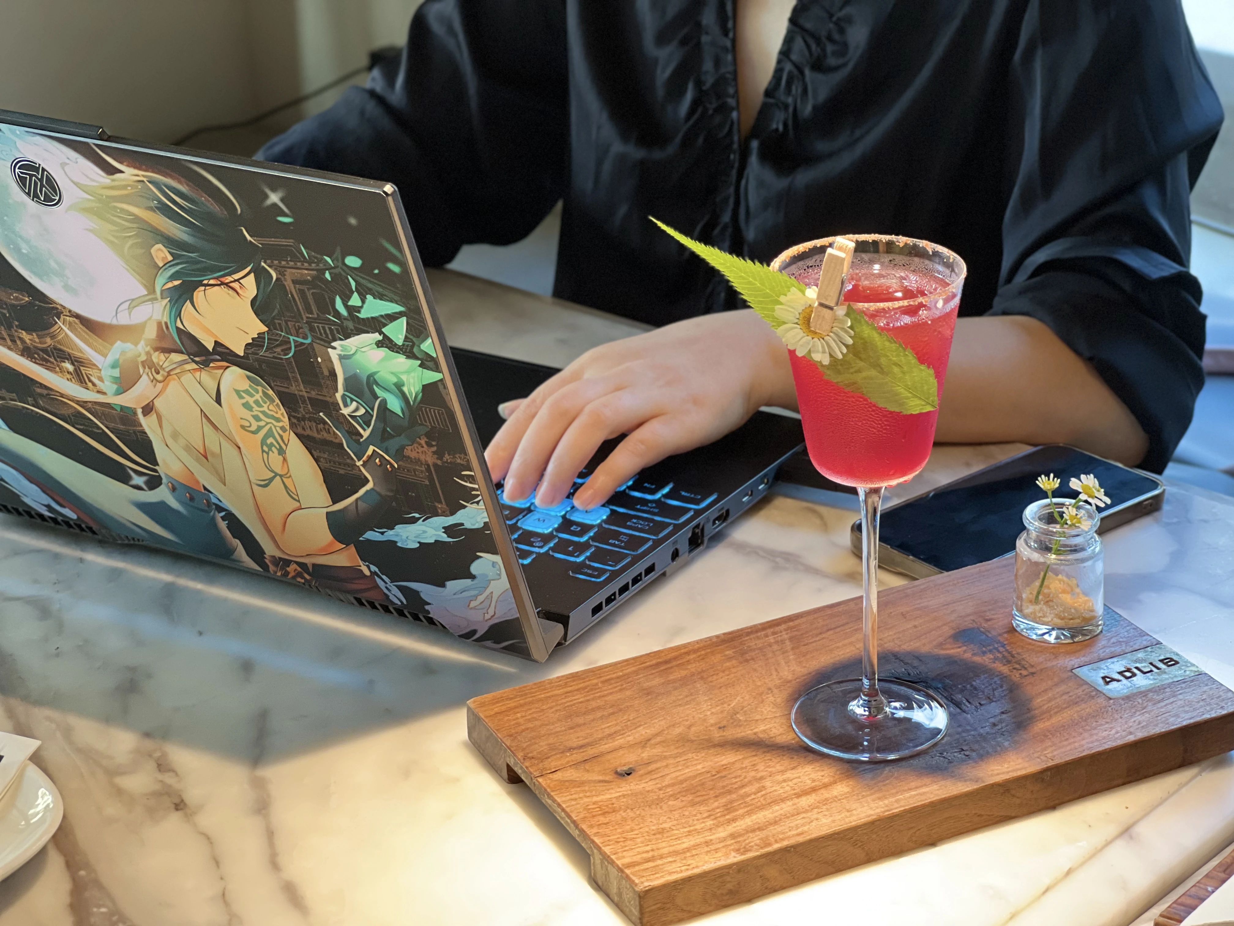 分享一个国产好用免费AI 工具,它让我实现了P图扣图自由(建议收藏)