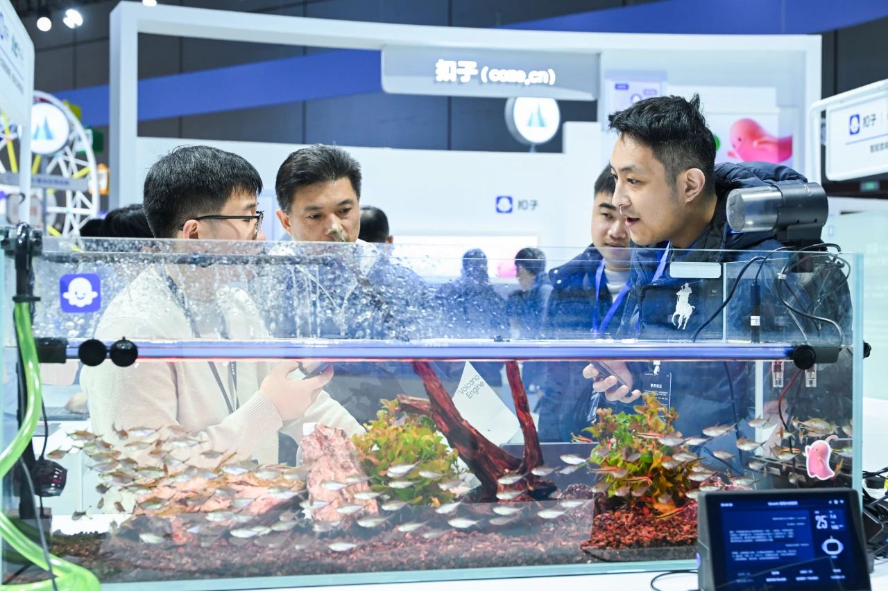 教你5秒钟用AI做个红包封面,顺便进来领我的60000个限量款。