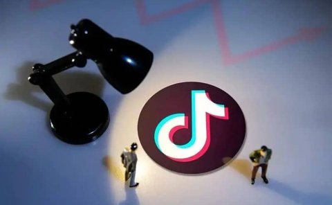 抖音怀旧QQ聊天复古风直播间,撸音浪第二弹,日入500+